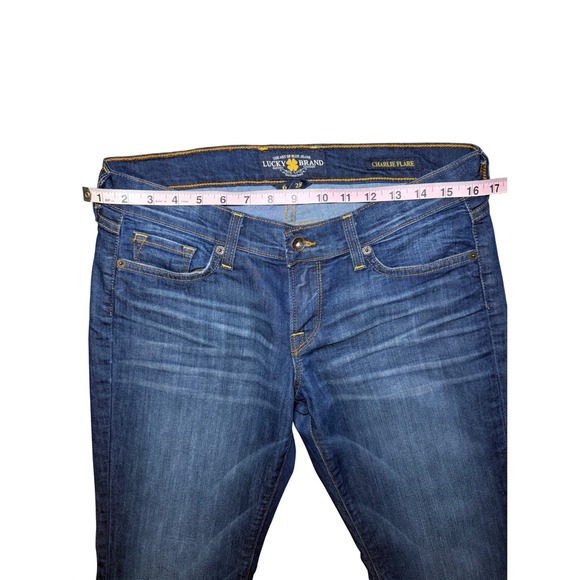 Lucky Brand Charlie Flare Women Sz 6/28 Blue Denim Bootcut Jeans - Picture 3 of 7